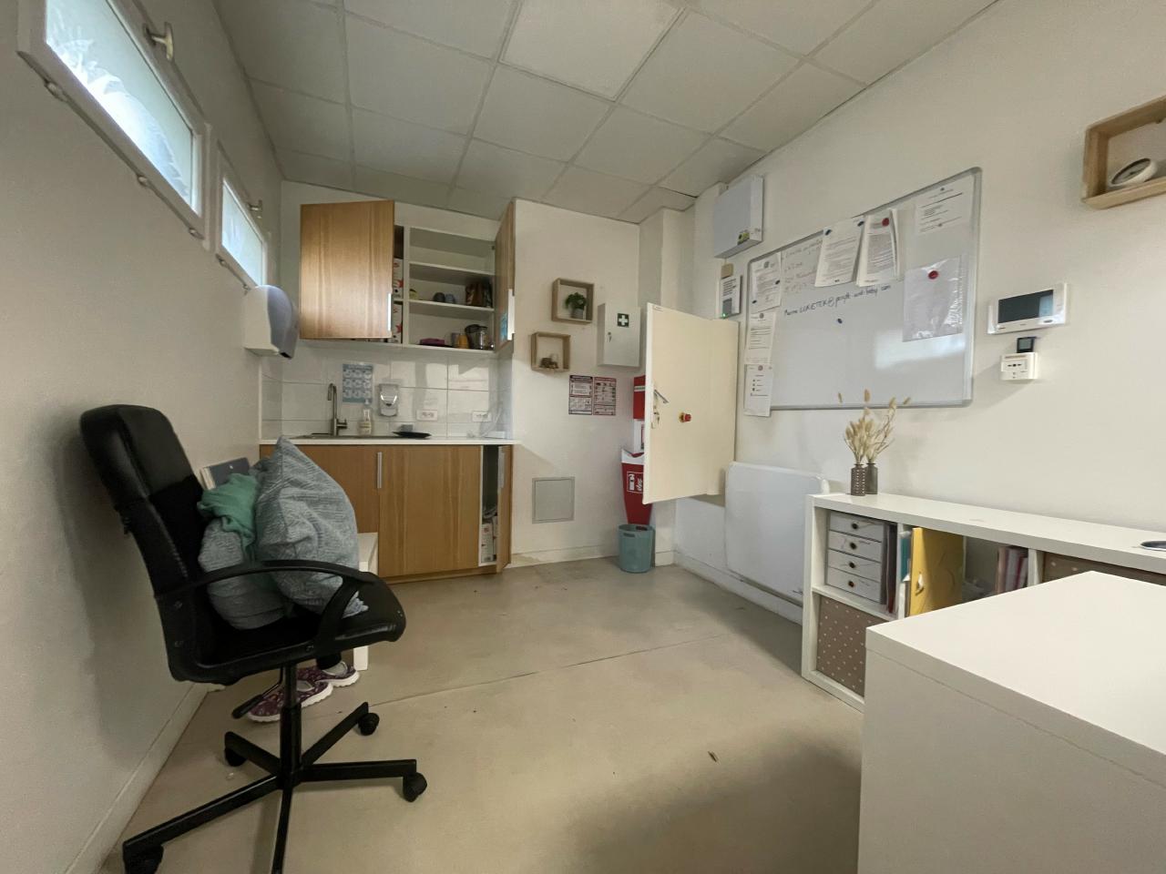 Local d'activité Ivry-sur-Seine 124m² Location local d'activité Ivry-sur-Seine Val-de-Marne OLACT2420845 5
